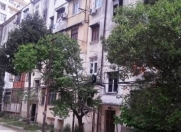 Satılır 2 otaqlı 50 m2 köhnə tikili 3 mkr