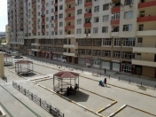 Satılır 3 otaqlı 200 m2 yeni tikili 1 mkr