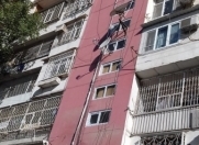 Satılır 4 otaqlı 101 m2 köhnə tikili 8 mkr