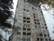 Satılır 2 otaqlı 90 m2 yeni tikili Elmlər Akademiyası m.