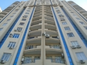 Satılır 3 otaqlı 140 m2 yeni tikili Cavanşir körpüsü