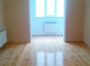 Satılır 3 otaqlı 90 m2 köhnə tikili İnşaatçılar m.