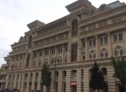 Satılır 4 otaqlı 90 m2 köhnə tikili Dostluq kinoteatrı