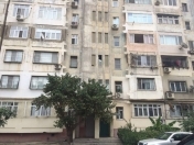 Satılır 2 otaqlı 60 m2 köhnə tikili ANS telekanalı