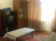 İcarəyə verilir 2 otaqlı 45 m2 köhnə tikili Bakı Dövlət Universiteti