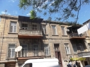 İcarəyə verilir 2 otaqlı 60 m2 ofis Axundov bağı