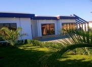 Satılır 4 otaqlı 200 m2 həyət evi 28 Mall