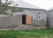 Satılır 4 otaqlı 120 m2 həyət evi Binə