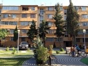 Satılır 3 otaqlı 80 m2 köhnə tikili 8 mkr