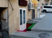 Satılır 3 otaqlı 42 m2 obyekt İqtisadiyyat Universiteti