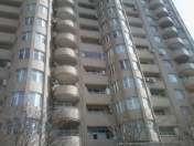 Satılır 4 otaqlı 190 m2 yeni tikili Bakı Dövlət Universiteti