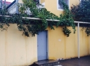 İcarəyə verilir 7 otaqlı 300 m2 villa Rəsulzadə