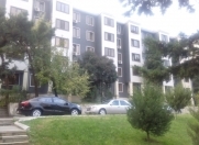 Satılır 2 otaqlı 45 m2 köhnə tikili Elmlər Akademiyası m.