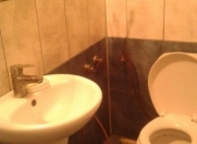 Satılır 4 otaqlı 90 m2 köhnə tikili Gəncə