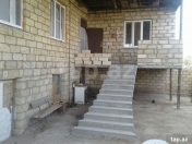 Satılır 4 otaqlı 130 m2 həyət evi Gəncə