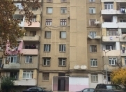 Satılır 4 otaqlı 77 m2 köhnə tikili 8 km