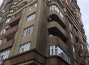 Satılır 4 otaqlı 152 m2 yeni tikili Gənclik m.