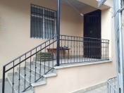 Satılır 5 otaqlı 230 m2 həyət evi NZS