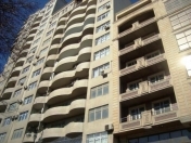 Satılır 1 otaqlı 57 m2 yeni tikili Nəriman Nərimanov m.