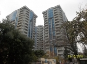 İcarəyə verilir 4 otaqlı 80 m2 köhnə tikili İçəri Şəhər m.