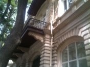 İcarəyə verilir 2 otaqlı 60 m2 köhnə tikili Sahil m.