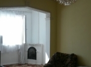 Satılır 3 otaqlı 90 m2 köhnə tikili 8 mkr