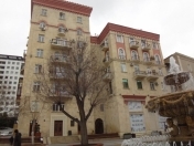 İcarəyə verilir 3 otaqlı 100 m2 köhnə tikili Sahil m.