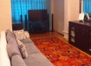 Satılır 3 otaqlı 85 m2 köhnə tikili Neftçilər m.