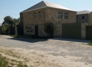 Satılır 5 otaqlı 200 m2 həyət evi Saray