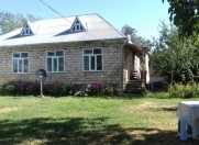 Satılır 4 otaqlı 92 m2 həyət evi Qəbələ