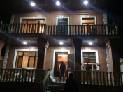 Satılır 6 otaqlı 2.7 m2 həyət evi Lökbatan