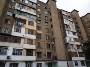 Satılır 3 otaqlı 75 m2 köhnə tikili Neftçilər m.