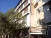 Satılır 5 otaqlı 155 m2 köhnə tikili Əhmədli