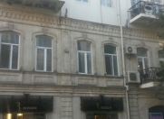 Satılır 2 otaqlı 50 m2 köhnə tikili Fontanlar bağı