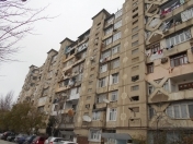 Satılır 2 otaqlı 60 m2 köhnə tikili Nəsimi m.