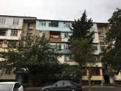 Satılır 2 otaqlı 55 m2 köhnə tikili Bakıxanov