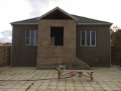 Satılır 3 otaqlı 105 m2 həyət evi Saray