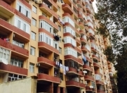 İcarəyə verilir 4 otaqlı 151 m2 yeni tikili Moskva univermağı