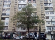 Satılır 2 otaqlı 57 m2 köhnə tikili 9 mkr