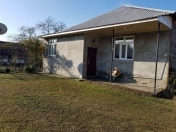 Satılır 4 otaqlı 2000 m2 həyət evi Qax