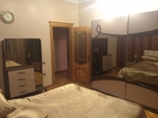 Satılır 4 otaqlı 158 m2 yeni tikili Qələbə dairəsi