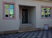Satılır 3 otaqlı 100 m2 həyət evi Y.Ramana