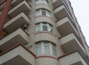 Satılır 4 otaqlı 200 m2 yeni tikili Nərimanov heykəli