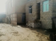 Satılır 3 otaqlı 64 m2 həyət evi 20 yanvar m.