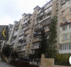 Satılır 3 otaqlı 80 m2 köhnə tikili 9 mkr