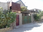 Satılır 6 otaqlı 312 m2 həyət evi Rəsulzadə