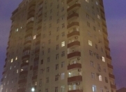 İcarəyə verilir 4 otaqlı 200 m2 yeni tikili Nizami m.
