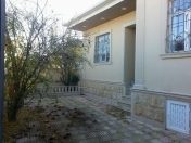 Satılır 4 otaqlı 130 m2 həyət evi Binəqədi