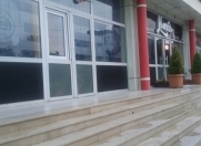 Satılır 5 otaqlı 140 m2 obyekt Qara Qarayev m.