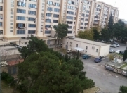 Satılır 3 otaqlı 65 m2 köhnə tikili Bakıxanov